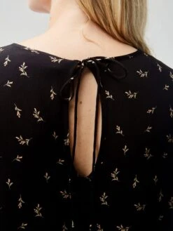 Bluse "Idalina" In Schwarz 8 Bluse "Idalina" In Schwarz -Widmannca Verkaufe modstrom bluse idalina in schwarz 2