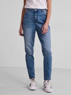 Pieces Jeans "Kesia" - Mom Fit - In Blau -Widmannca Verkaufe pieces jeans kesia mom fit in blau 2